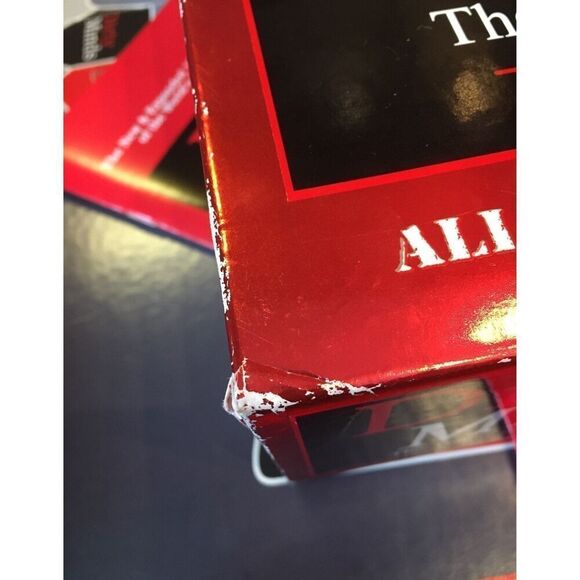 DIRTY MINDS - The Game of Naughty Clues - Picture 7 of 9